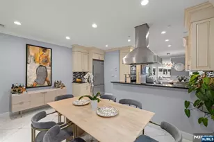 48 Myrtle Ave, Edgewater, NJ 07020 - Photo 13