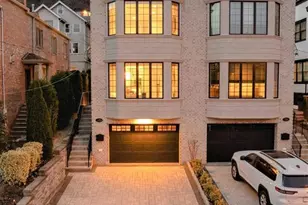 48 Myrtle Ave, Edgewater, NJ 07020 - Photo 1