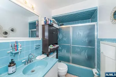 20 Halsey Avenue 18 #18, Haledon, NJ 07508 - Photo 7
