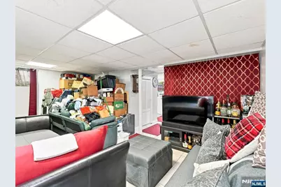 66 Ross Avenue, Hackensack, NJ 07601 - Photo 27