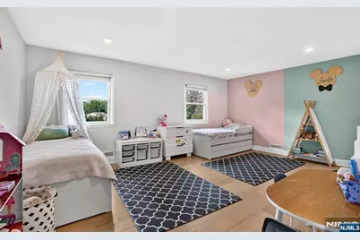 10 Lancaster Court, Cresskill, NJ 07626 - Photo 21