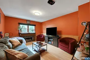 340 Graphic, New Milford, NJ 07646 - Photo 33
