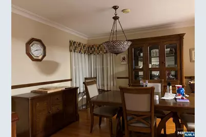 340 Graphic, New Milford, NJ 07646 - Photo 9