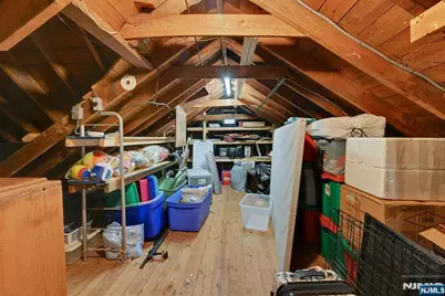 340 Graphic, New Milford, NJ 07646 - Photo 31