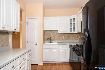 443 Hartford Drive 4044 #4044, Nutley, NJ 07110 - Photo 17