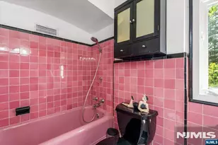 512 Fairidge Terrace, Teaneck Township, NJ 07666 - Photo 23