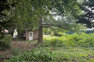 116 Clinton Pl, Hackensack, NJ 07601 - Photo 3
