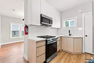 159 Berdan Pl, Hackensack, NJ 07601 - Photo 7