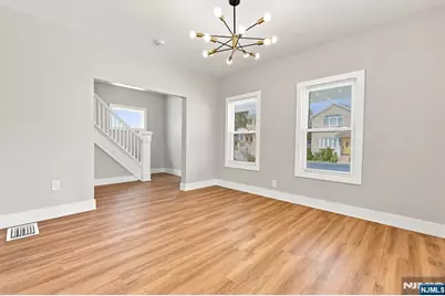 159 Berdan Place, Hackensack, NJ 07601 - Photo 5