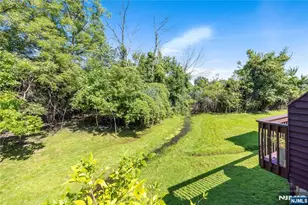 374 French Ct, Teaneck Township, NJ 07666 - Photo 19