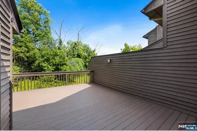 370 French Court, Teaneck Township, NJ 07666 - Photo 15