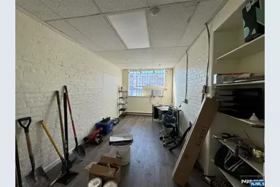 163 Shaw Avenue, Irvington, NJ 07111 - Photo 5