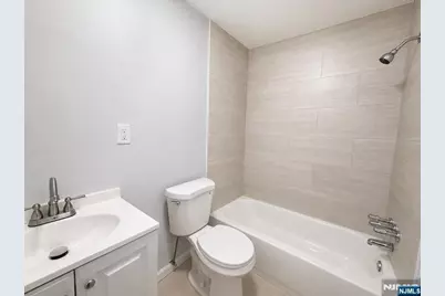 227 Patterson Street 2F #2F, Harrison, NJ 07029 - Photo 13