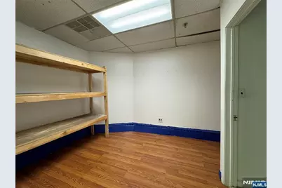 163 Shaw Avenue E&amp;f #E&amp;F, Irvington, NJ 07111 - Photo 7