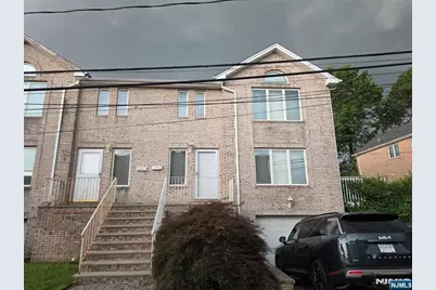 26 E Washington Place B #B, Palisades Park, NJ 07650 - Photo 1