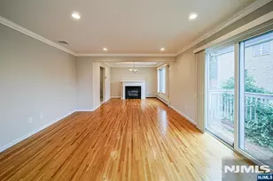 26 E Washington Pl B, Palisades Park, NJ 07650 - Photo 3