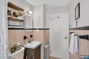 22 First St, Mahwah, NJ 07430 - Photo 13