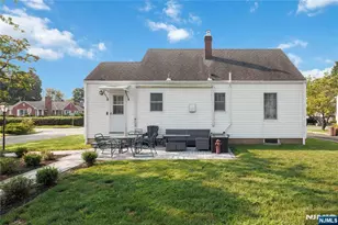 22 First St, Mahwah, NJ 07430 - Photo 25