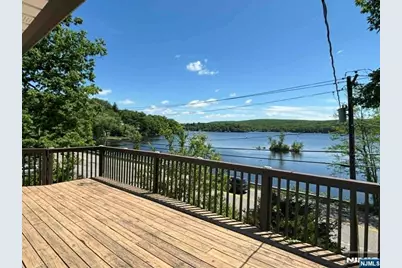 677 Warwick Turnpike, West Milford, NJ 07421 - Photo 15