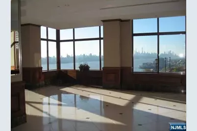 100 Old Palisade Road 3605 #3605, Fort Lee, NJ 07024 - Photo 3