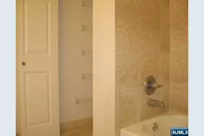 100 Old Palisade Road 3605 #3605, Fort Lee, NJ 07024 - Photo 29