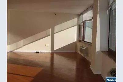 100 Old Palisade Road 3605 #3605, Fort Lee, NJ 07024 - Photo 11