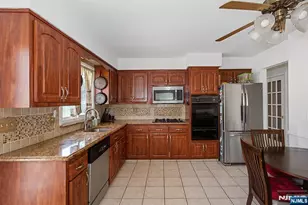 38 Parson Rd, Clifton, NJ 07012 - Photo 3