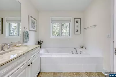1202 Whitney Lane, Allendale, NJ 07401 - Photo 13