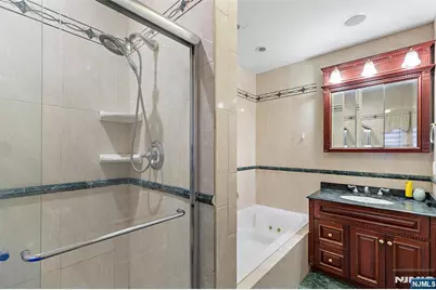 546 Art Lane, Ridgefield, NJ 07657 - Photo 17