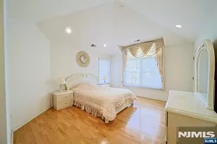 604 Turlington Ct 234, Livingston, NJ 07039 - Photo 23