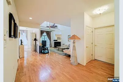 604 Turlington Court 234 #234, Livingston, NJ 07039 - Photo 5