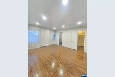 150 English Street, Fort Lee, NJ 07024 - Photo 25