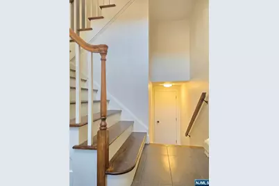 150 English Street, Fort Lee, NJ 07024 - Photo 5