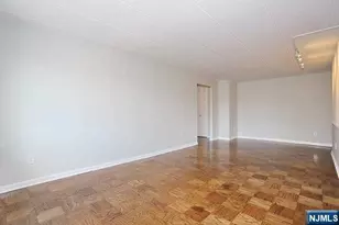 25 Jefferson Street 6D, Hackensack, NJ 07601 - Photo 11