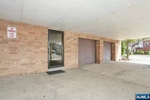 25 Jefferson Street 6D, Hackensack, NJ 07601 - Photo 21