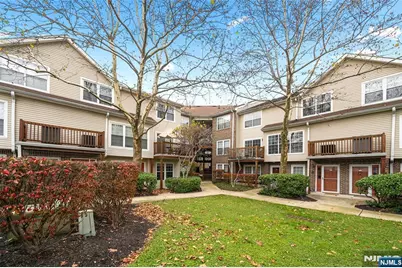 1420 Westgate Drive 8109 #8109, Fort Lee, NJ 07024 - Photo 3