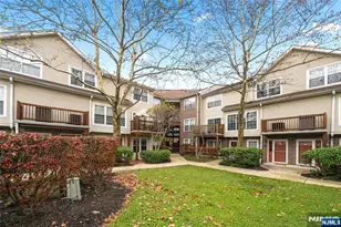 1420 Westgate Dr 8109, Fort Lee, NJ 07024 - Photo 3
