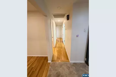 566 Anderson Avenue, Wood Ridge, NJ 07075 - Photo 17