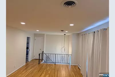 566 Anderson Avenue, Wood Ridge, NJ 07075 - Photo 11