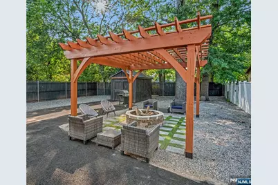 9 Byrne Street, Hackensack, NJ 07601 - Photo 17