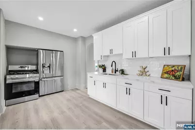 9 Byrne Street, Hackensack, NJ 07601 - Photo 13