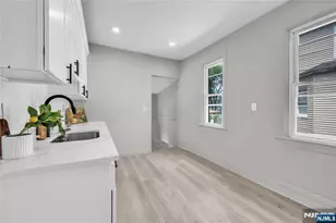 9 Byrne St, Hackensack, NJ 07601 - Photo 11