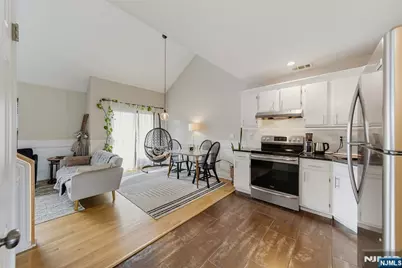 77 Liberty Street 8 #8, Little Ferry, NJ 07643 - Photo 3