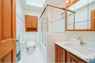 728 Lancaster Road, Ridgefield, NJ 07657 - Photo 23
