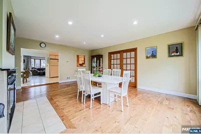 728 Lancaster Road, Ridgefield, NJ 07657 - Photo 15
