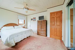 728 Lancaster Rd, Ridgefield, NJ 07657 - Photo 25