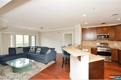 54 Polifly Road 409 #409, Hackensack, NJ 07601 - Photo 3