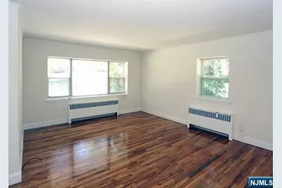280-320 Oak Street 312C #312C, Ridgewood, NJ 07450 - Photo 9