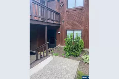 5 Sugar Loaf Court 8 #8, Vernon, NJ 07462 - Photo 5