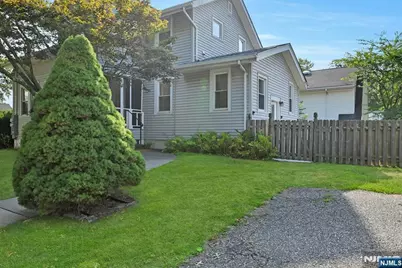304 Midland Avenue 1st Floor #1st Floor, River Edge, NJ 07661 - Photo 3